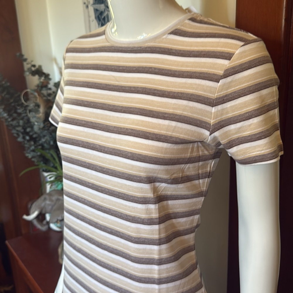 NWT northern reflections size small Striped Women's Top - Cream and Brown